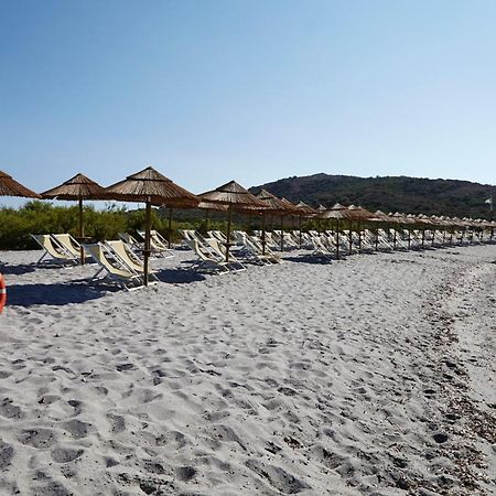 Residence Baia Salinedda Capo Coda Cavallo Zewnętrze zdjęcie