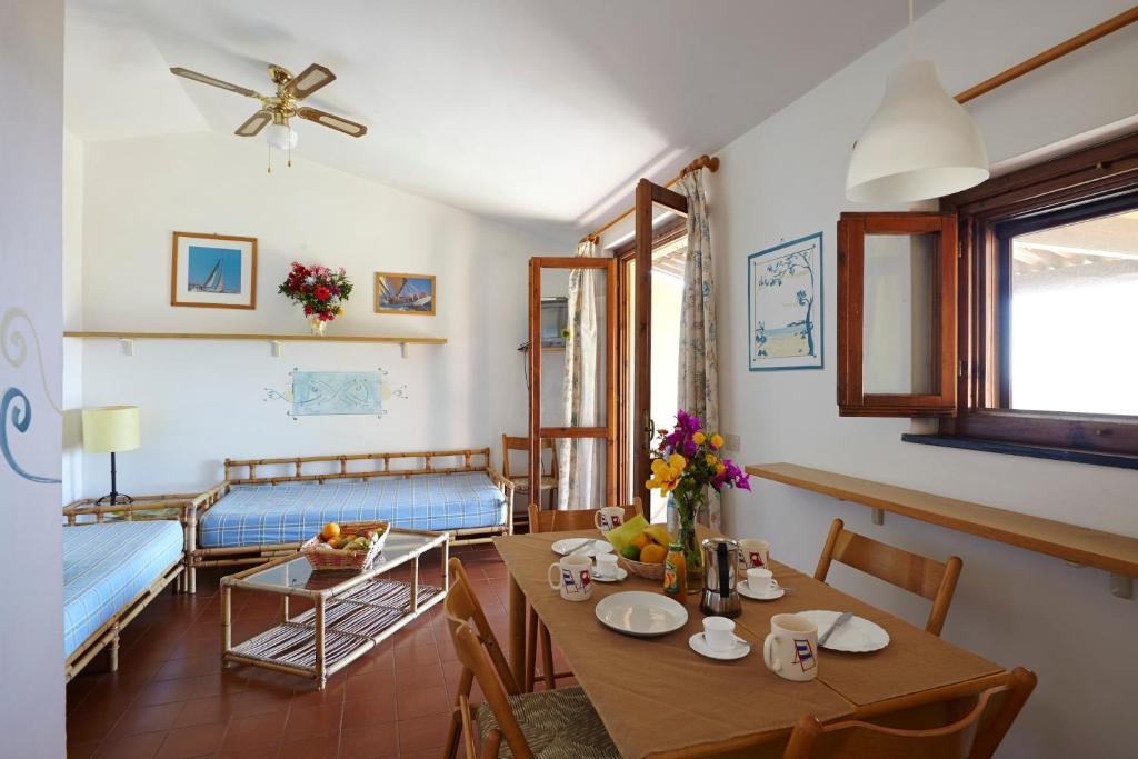 Residence Baia Salinedda Capo Coda Cavallo Zewnętrze zdjęcie