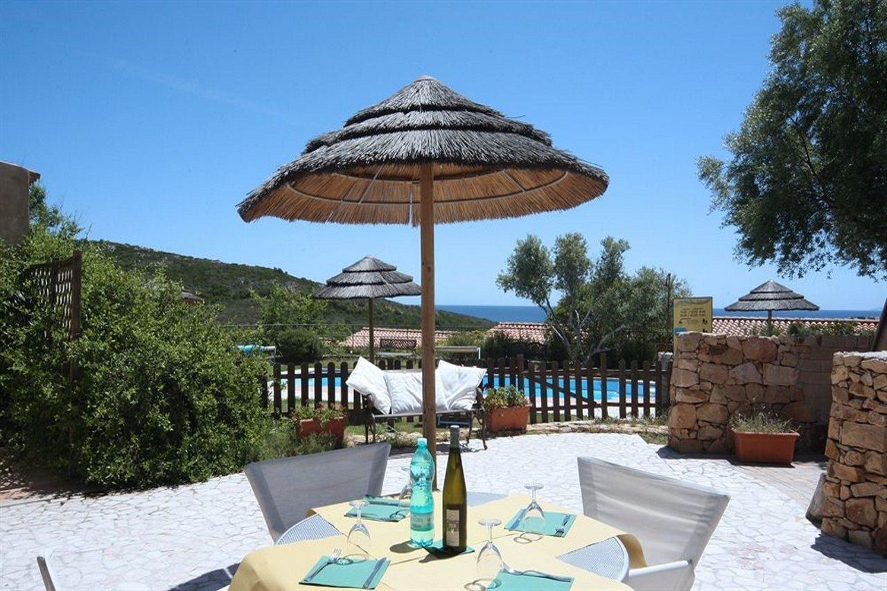 Residence Baia Salinedda Capo Coda Cavallo Zewnętrze zdjęcie